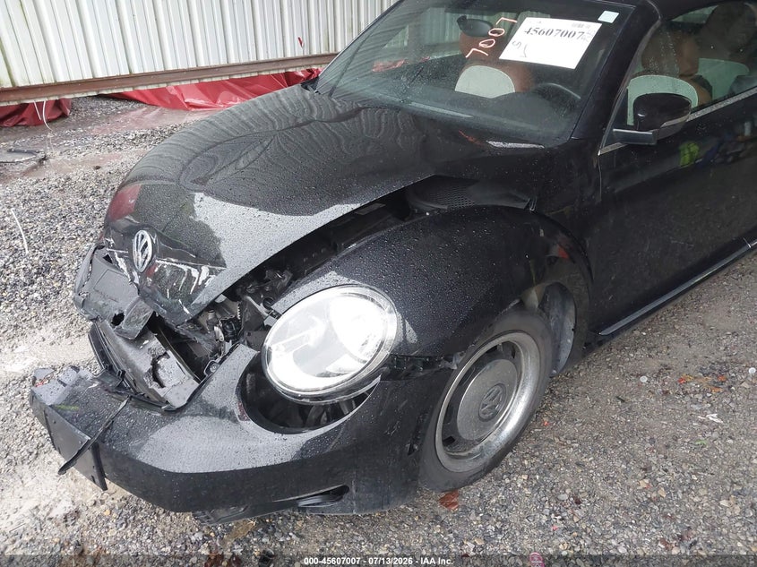 2015 Volkswagen Beetle 1.8T Classic VIN: 3VW517AT5FM808416 Lot: 45607007