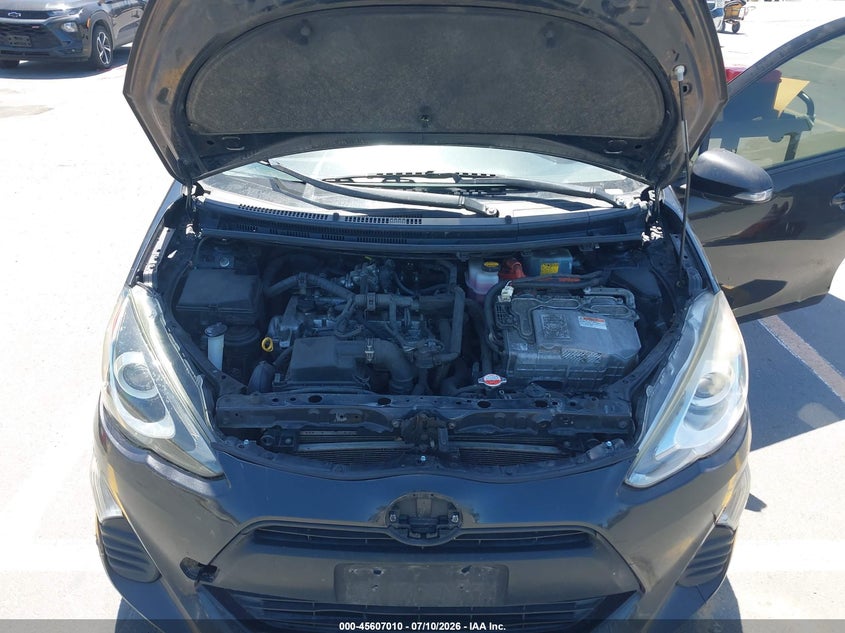 2016 Toyota Prius C Two VIN: JTDKDTB33G1123303 Lot: 45607010