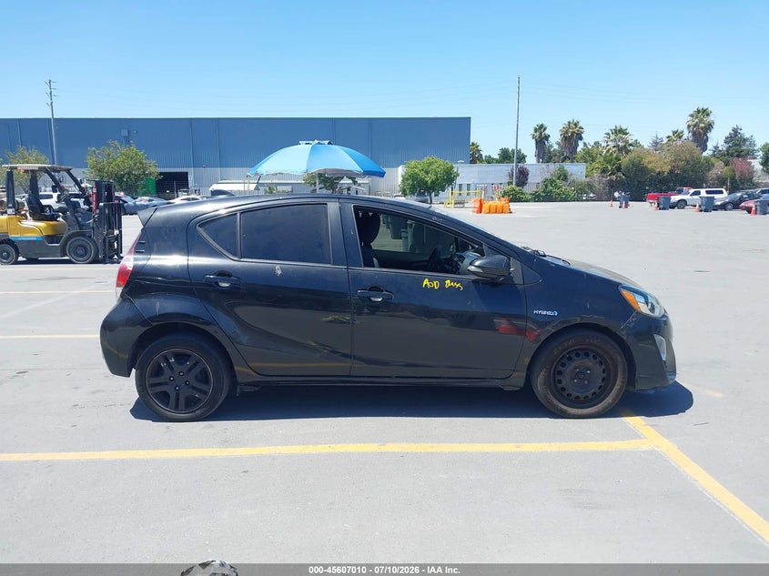 2016 Toyota Prius C Two VIN: JTDKDTB33G1123303 Lot: 45607010