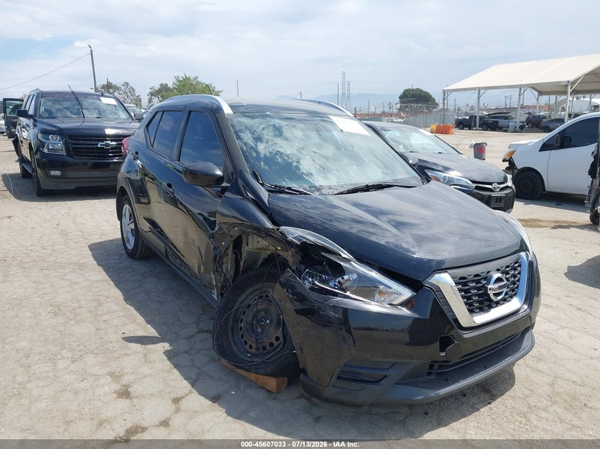 2018 Nissan Kicks S