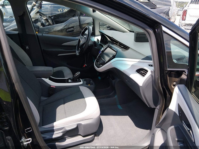 2017 CHEVROLET BOLT EV auction photo 5