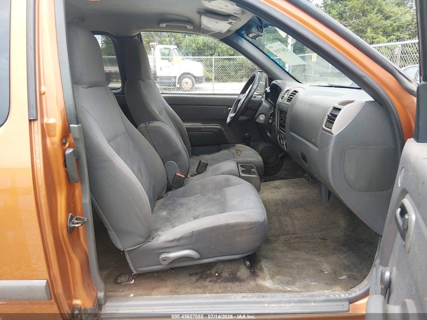2004 CHEVROLET COLORADO auction photo 5