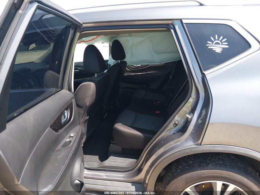 2019 NISSAN ROGUE auction photo 8