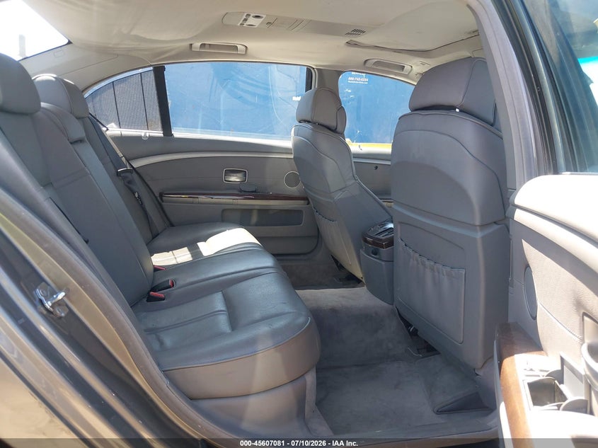 2007 BMW 750LI auction photo 8