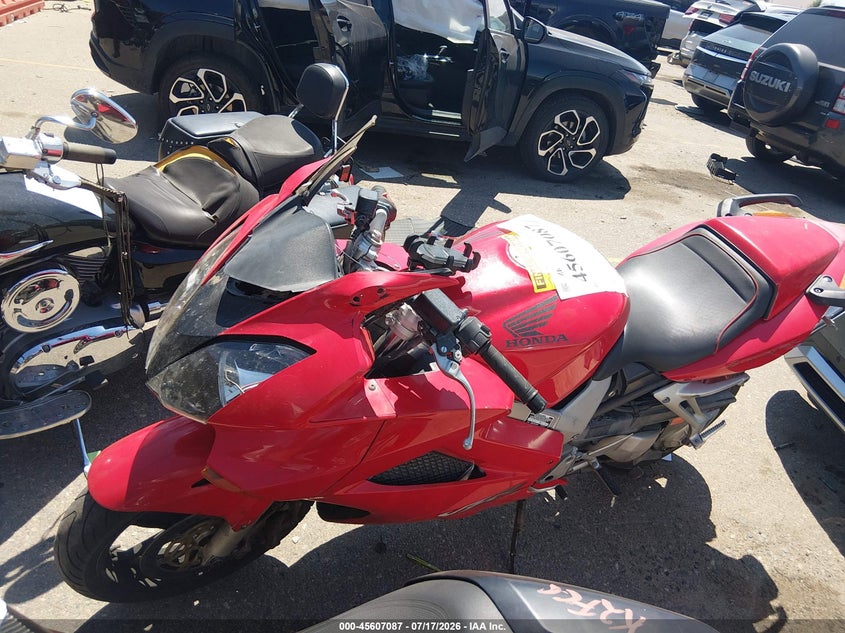 2002 Honda Vfr800 VIN: JH2RC46172M401943 Lot: 45607087