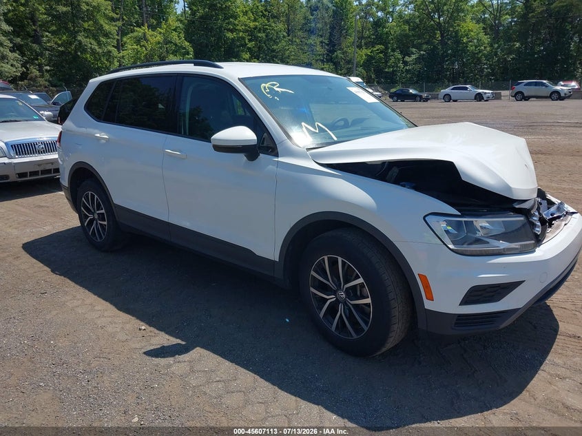 2021 VOLKSWAGEN TIGUAN auction photo 1