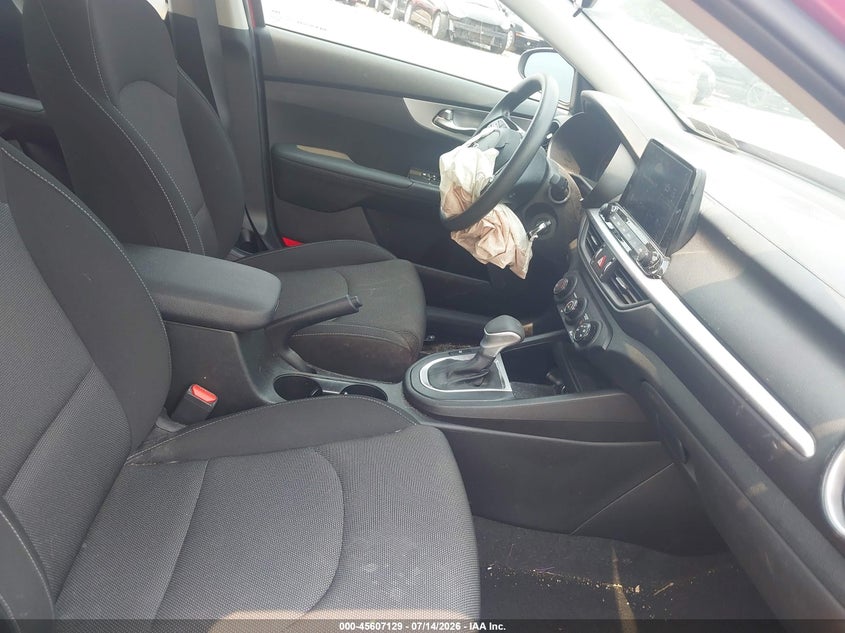 2023 KIA FORTE auction photo 5