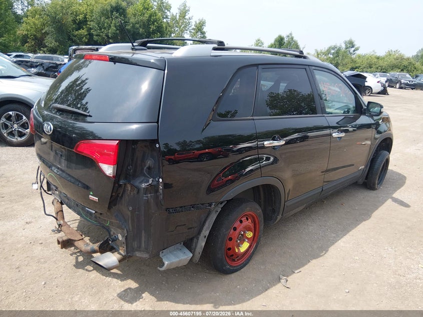 2014 KIA SORENTO auction photo 4
