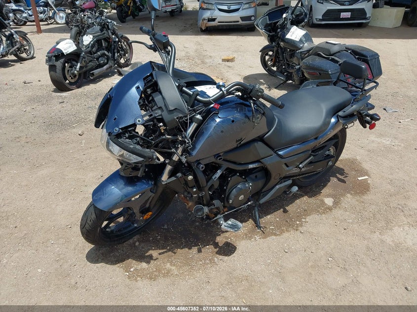 2016 HONDA CTX700 auction photo 2