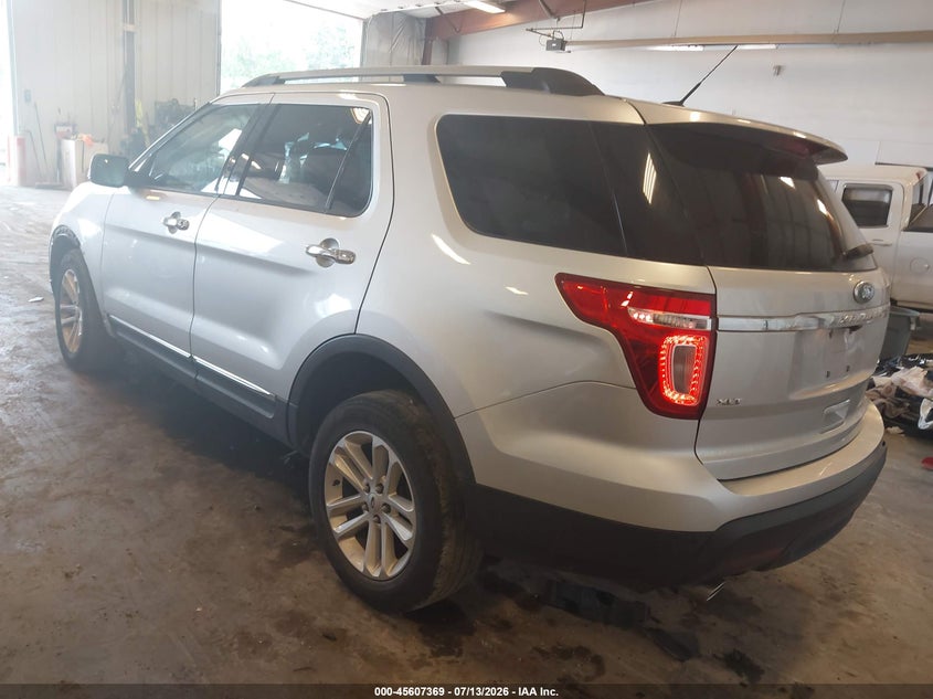 2014 FORD EXPLORER auction photo 3