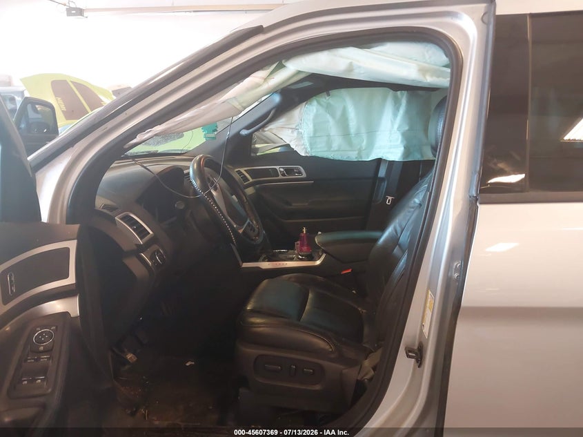2014 FORD EXPLORER auction photo 5