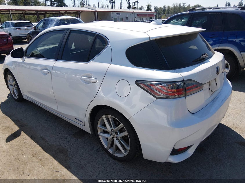 Vin: jthkd5bh0f2219727, lot: 46105821, lexus ct 200h 20153