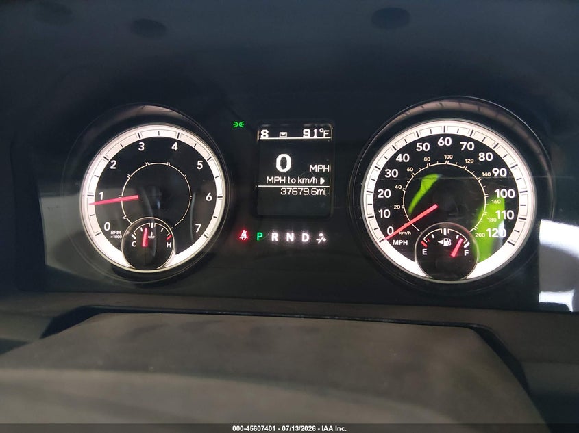 2016 RAM 1500 auction photo 7