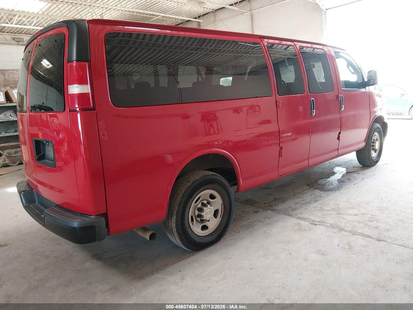 2020 CHEVROLET EXPRESS PASSENGER auction photo 4