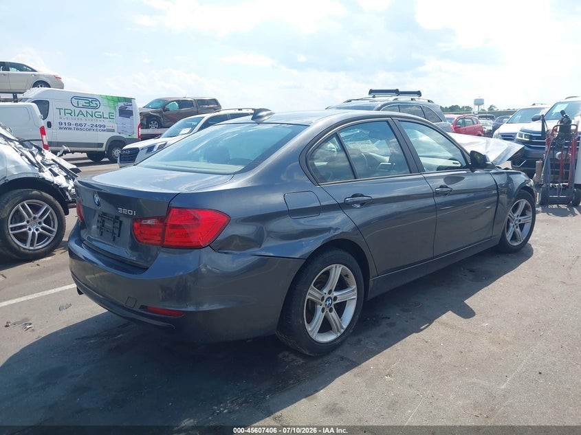 Vin: wba3c3g53ens69933, lot: 46105829, bmw 320i xdrive 20144