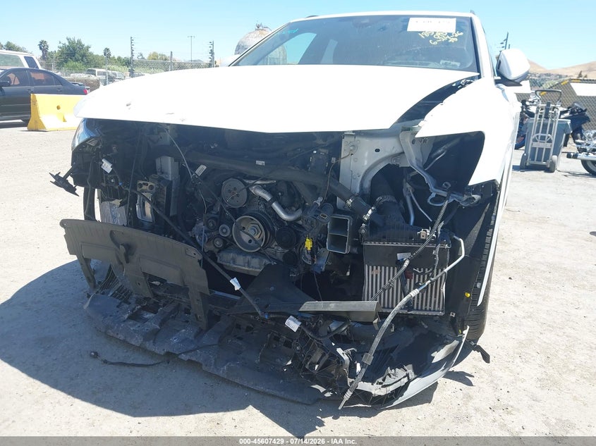 2022 Audi Q8 Prestige 55 Tfsi Quattro Tiptronic VIN: WA1FVBF13ND014153 Lot: 45607429