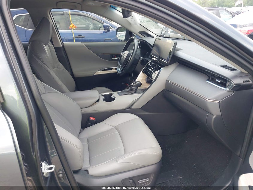 2021 TOYOTA VENZA auction photo 5
