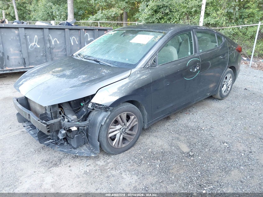 2020 HYUNDAI ELANTRA auction photo 2