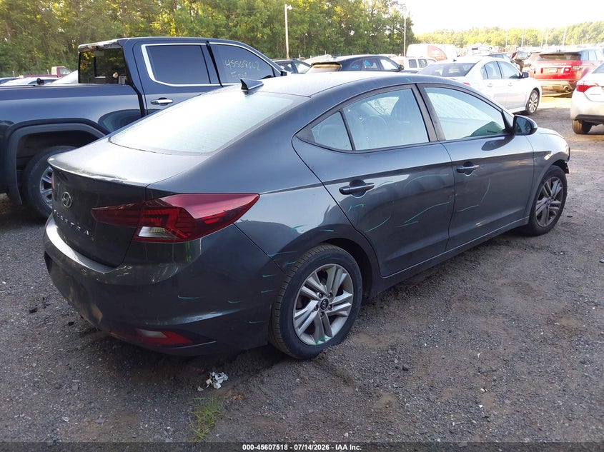 2020 HYUNDAI ELANTRA auction photo 4