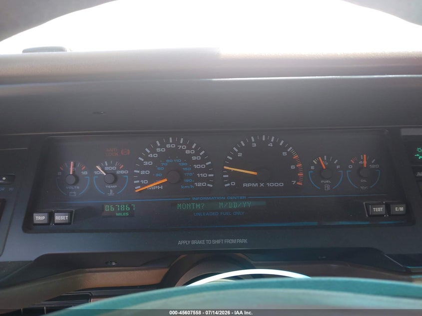 1992 OLDSMOBILE 88 auction photo 7