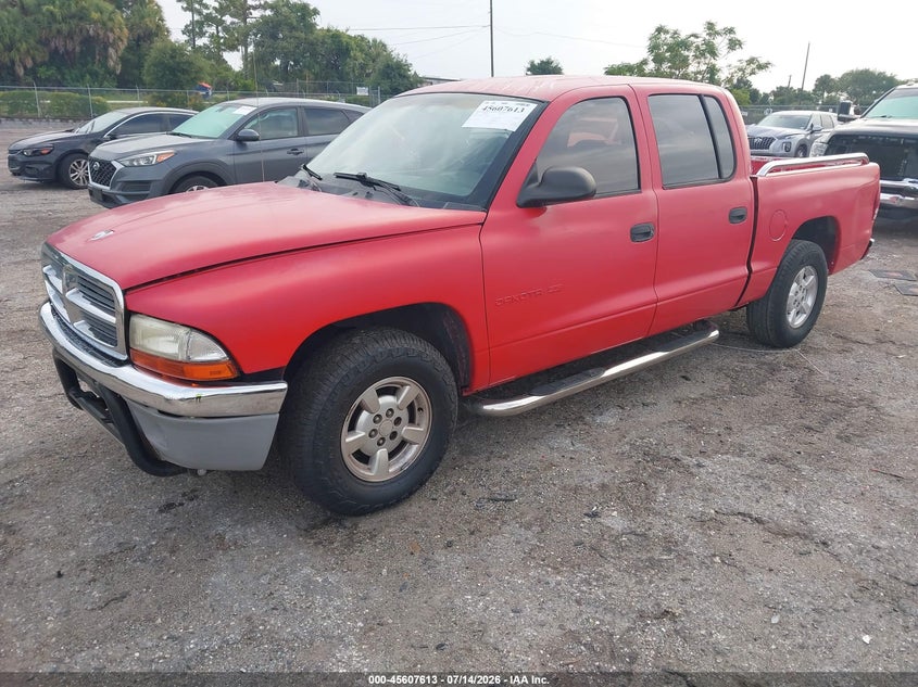 2001 Dodge Dakota, Front End, IAAI, VIN 1B7HL2AX71S306488 — photo 2