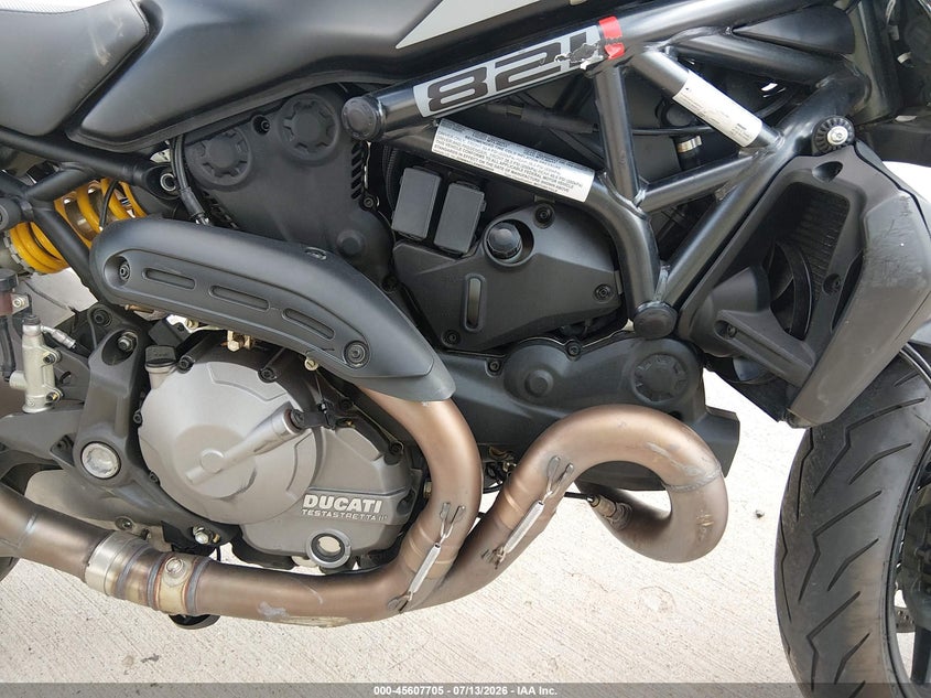 2021 DUCATI MONSTER auction photo 8