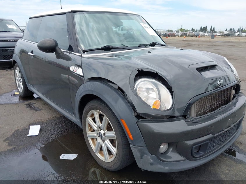 2011 Mini Cooper S VIN: WMWSV3C55BTY11505 Lot: 45607727