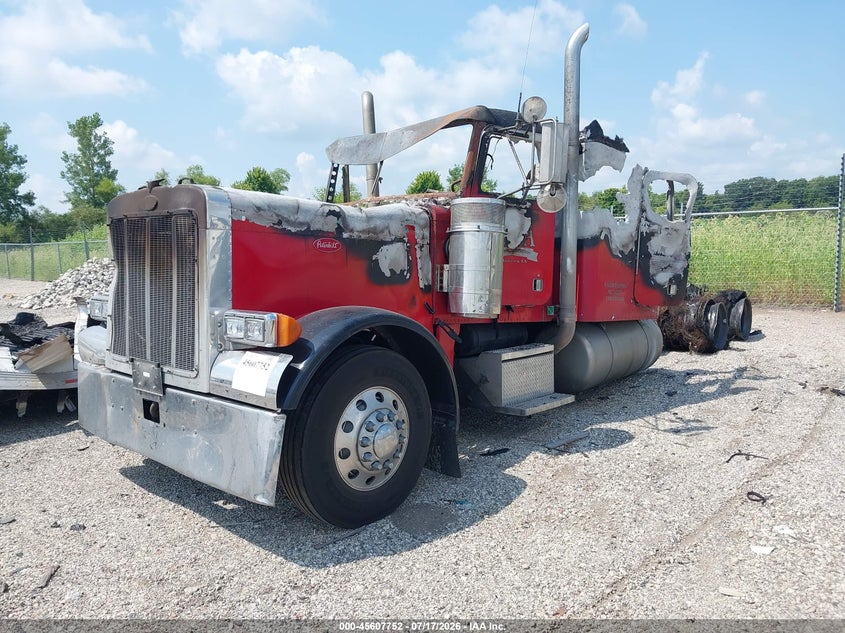 2000 PETERBILT 379 auction photo 2