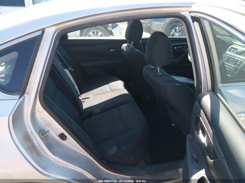2017 NISSAN ALTIMA auction photo 8