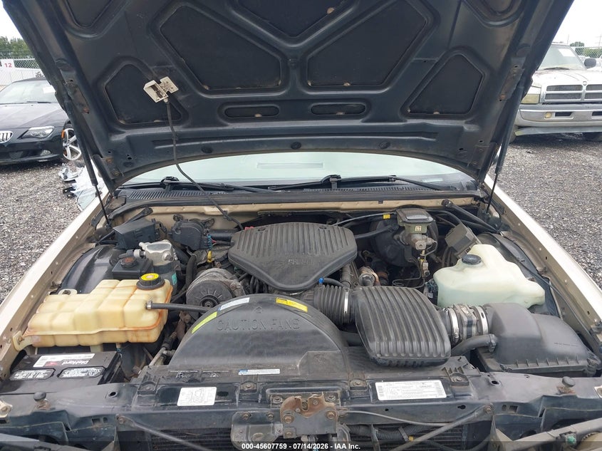 1996 Buick Roadmaster Limited VIN: 1G4BR82P2TR416134 Lot: 45607759