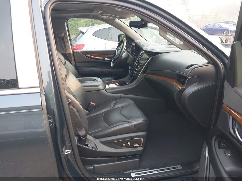 2020 Cadillac Escalade 4Wd Luxury VIN: 1GYS4BKJ5LR178964 Lot: 45607830