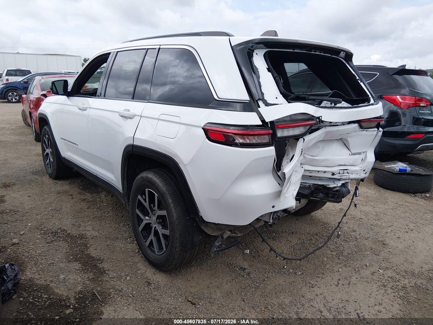 2024 JEEP GRAND CHEROKEE auction photo 3
