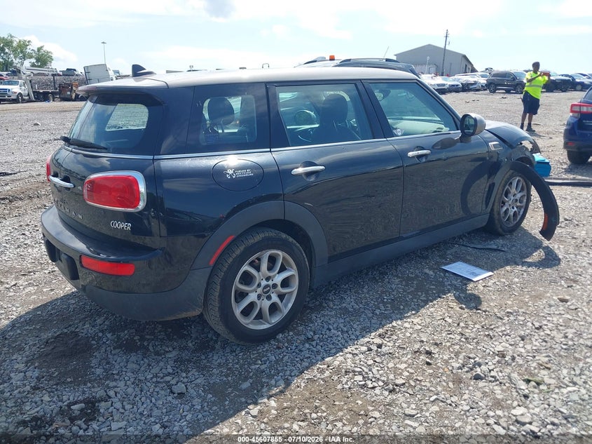 2017 MINI CLUBMAN auction photo 4