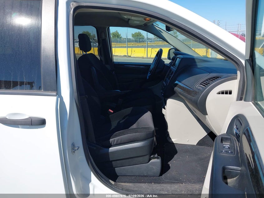 2019 DODGE GRAND CARAVAN auction photo 5