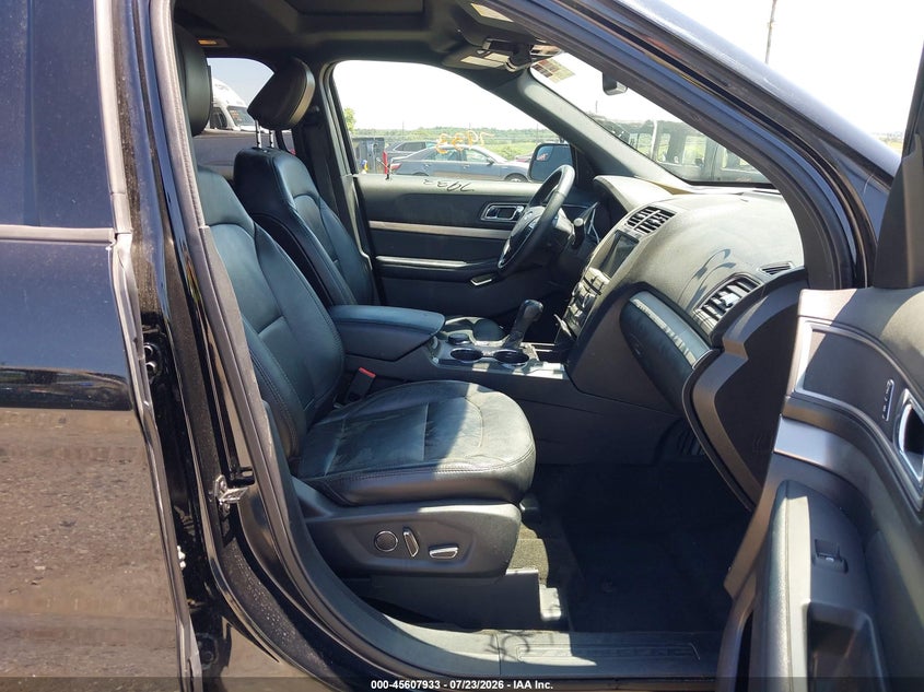 2018 FORD EXPLORER auction photo 5