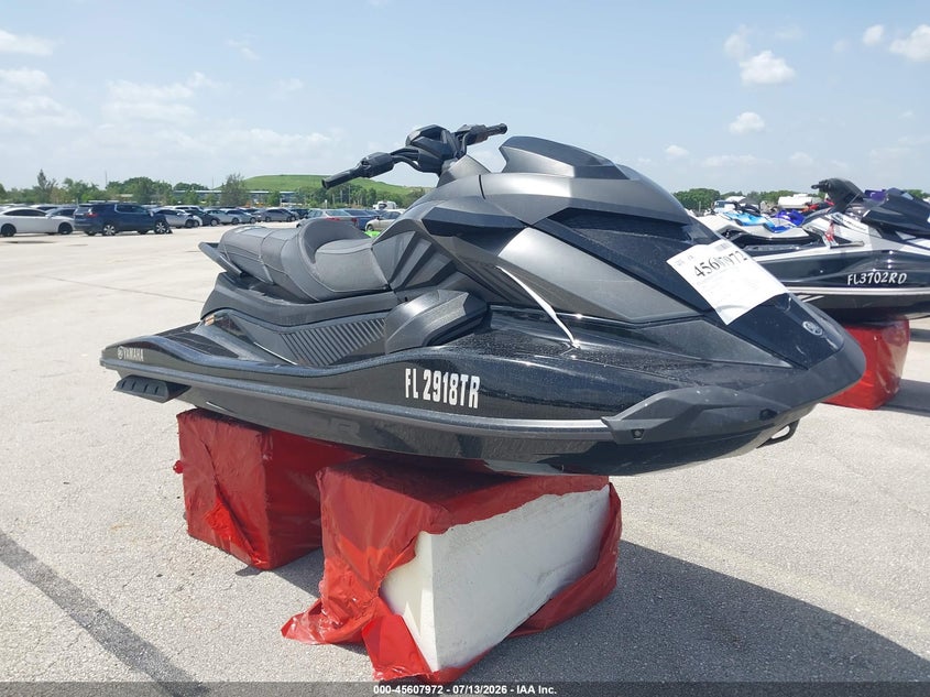 2023 YAMAHA GP1800 auction photo 1