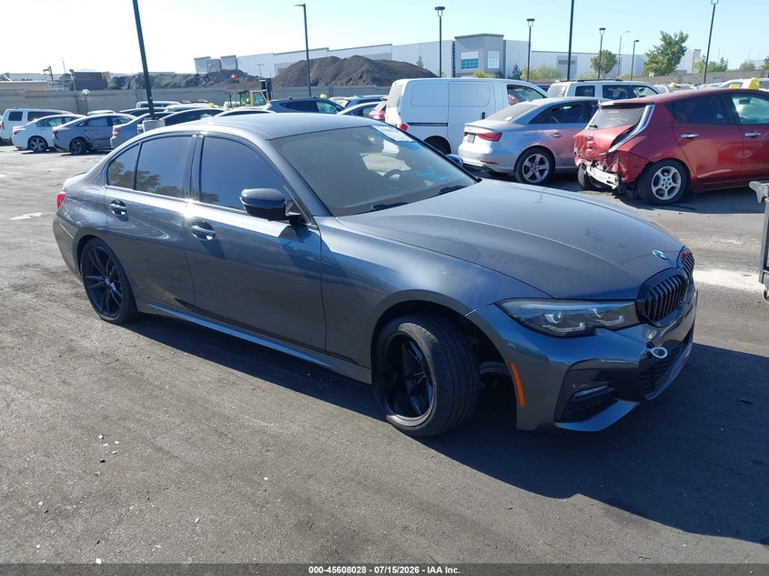 Vin: 3mw5r1j00n8c76236, lot: 46106451, bmw 330i 2022 img_1