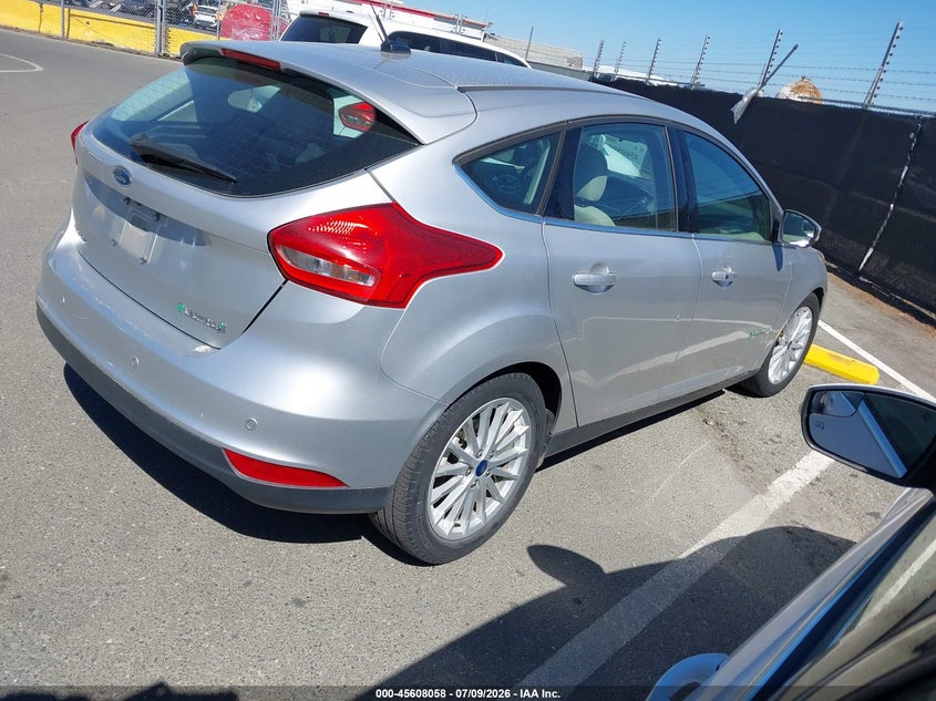 Vin: 1fadp3r43jl296142, lot: 46106481, ford focus electric 20184