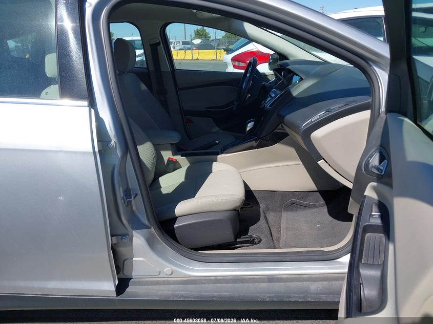 2018 FORD FOCUS ELECTRIC auction photo 5