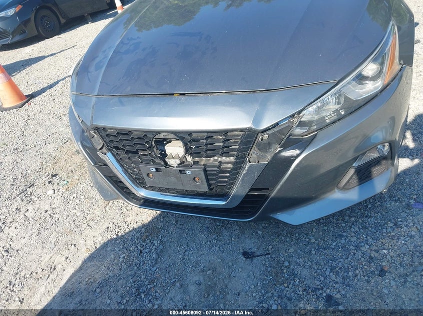 2020 NISSAN ALTIMA auction photo 6