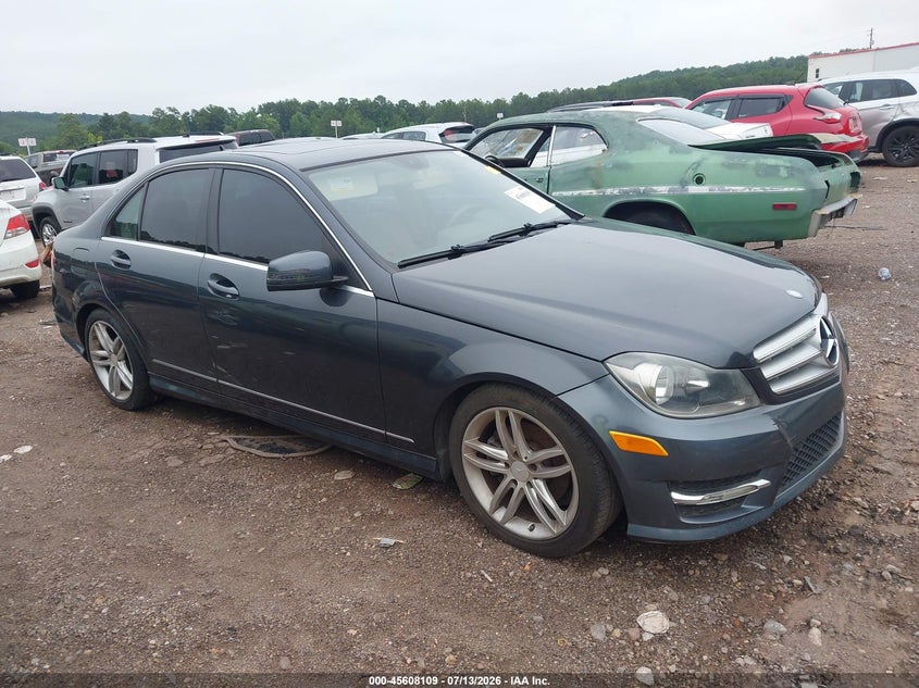 2013 MERCEDES-BENZ C 250 SPORT