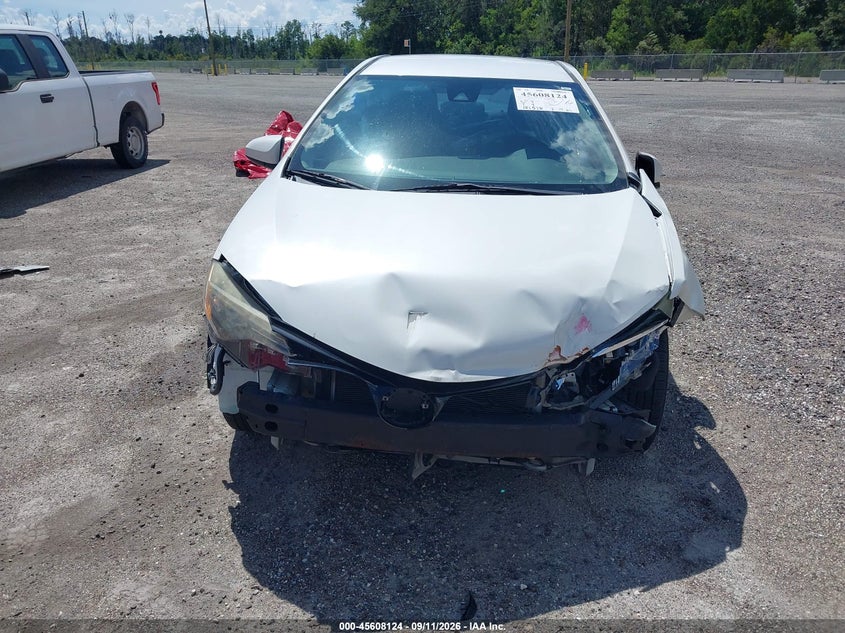 TOYOTA COROLLA - zdjęcie 13