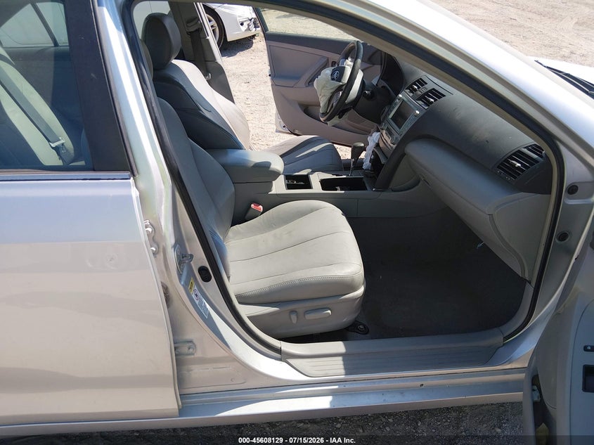 2009 TOYOTA CAMRY HYBRID auction photo 5