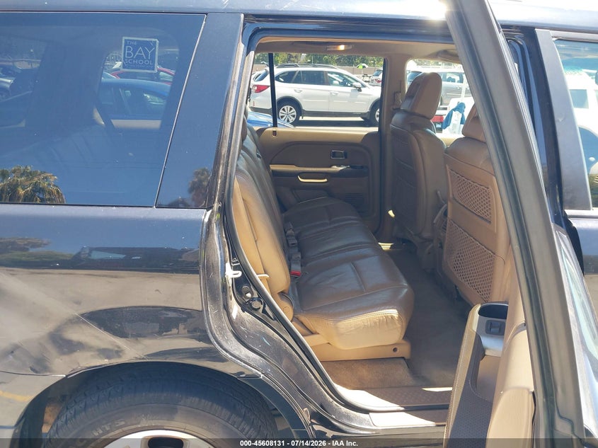 2004 HONDA PILOT auction photo 8