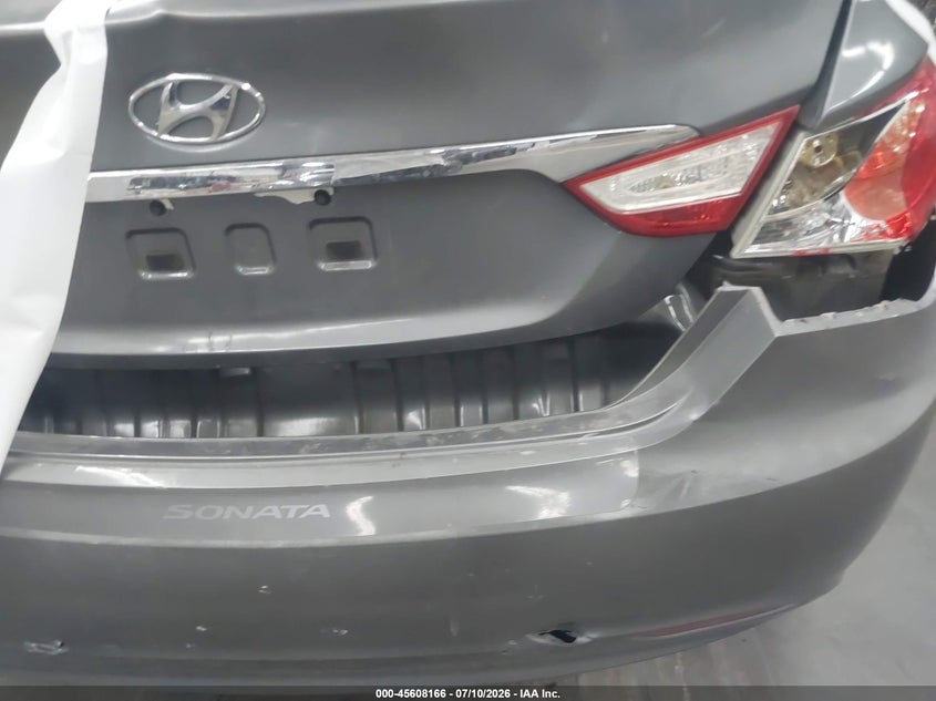 2013 HYUNDAI SONATA auction photo 6