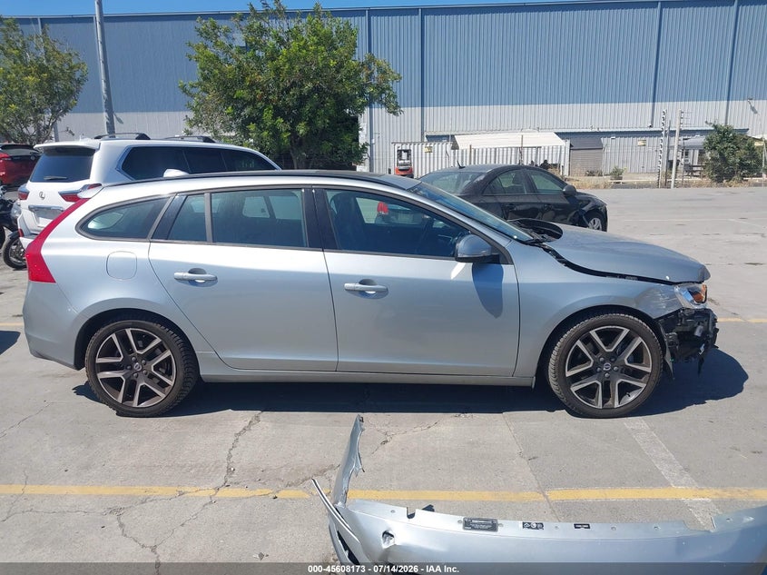 2018 Volvo V60 T5 Dynamic VIN: YV140MSL7J2398226 Lot: 45608173