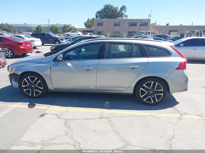 2018 Volvo V60 T5 Dynamic VIN: YV140MSL7J2398226 Lot: 45608173
