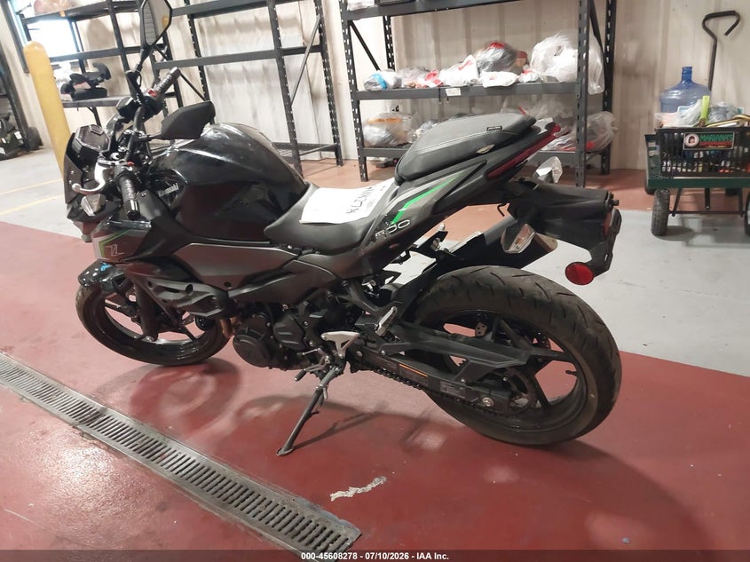 2025 KAWASAKI ER500 auction photo 3
