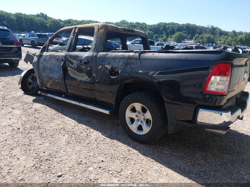 Vin: 1c6srfbt9mn561578, lot: 46106713, ram 1500 big horn  4x4 6'4 box 20213