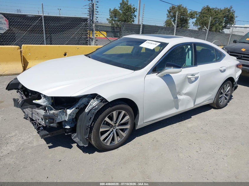 Vin: 58aca1c13mu003580, lot: 46106751, lexus es 300h 20212
